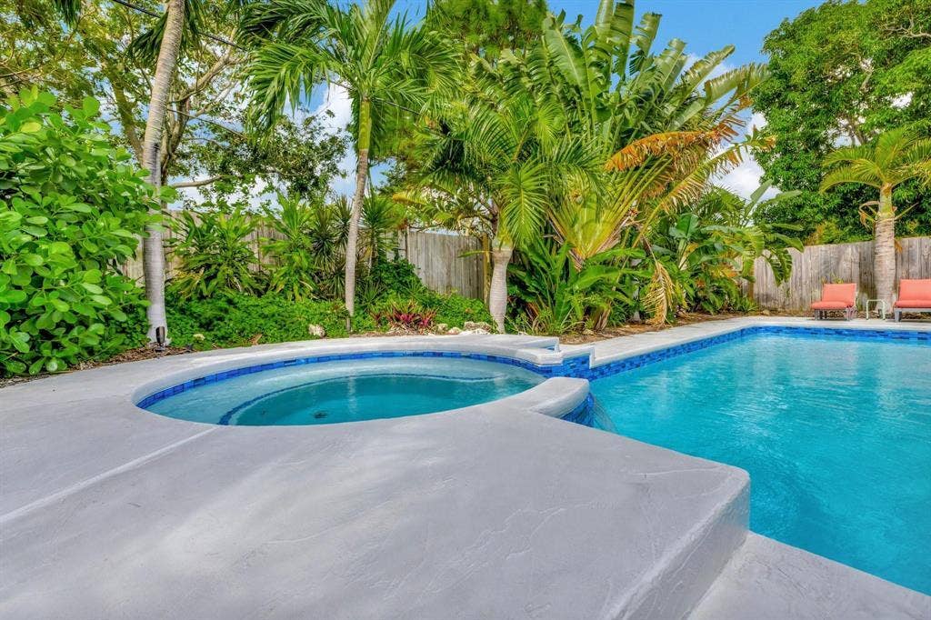 925 NE 25th Avenue, Pompano Beach, FL 33062 p36
