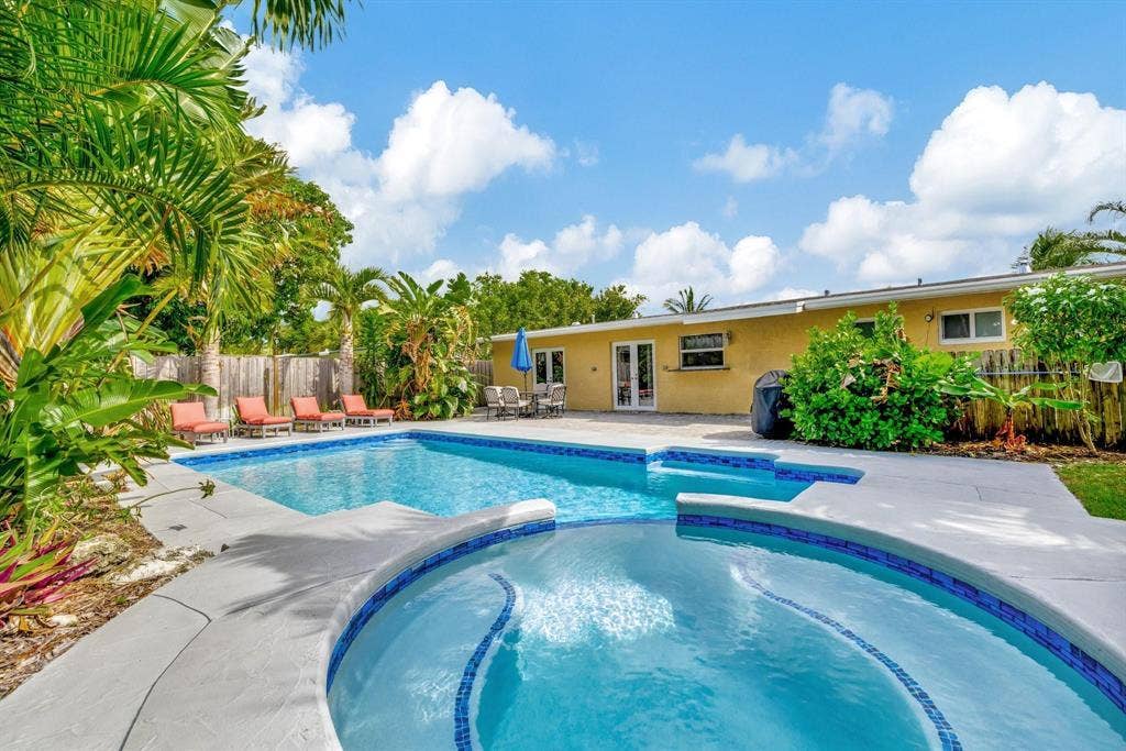 925 NE 25th Avenue, Pompano Beach, FL 33062 p4