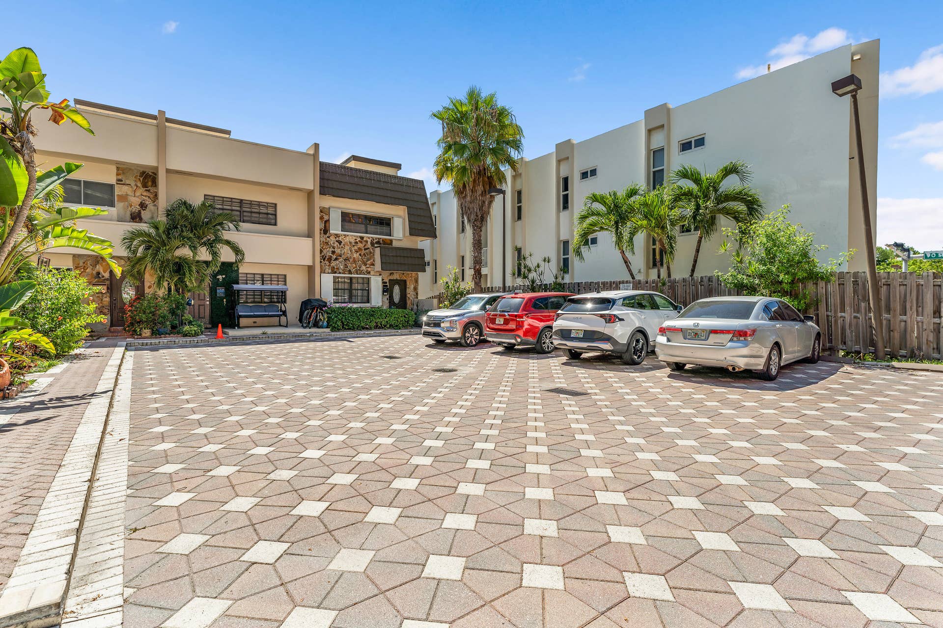 8956 Collins Avenue, #4, Surfside, Surfside, FL 33154 Parking Space