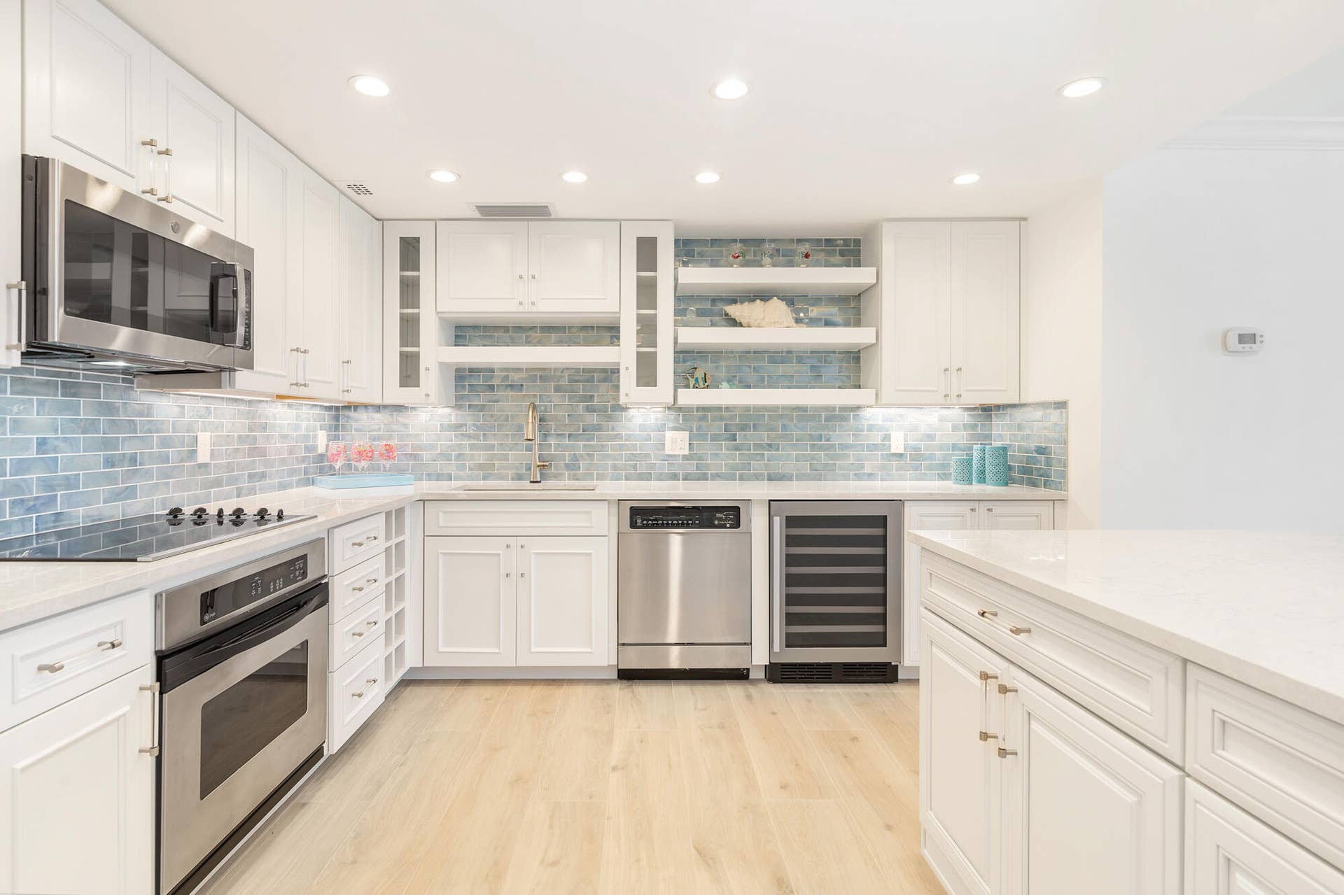 354 Chilean Ave 6C Kitchen