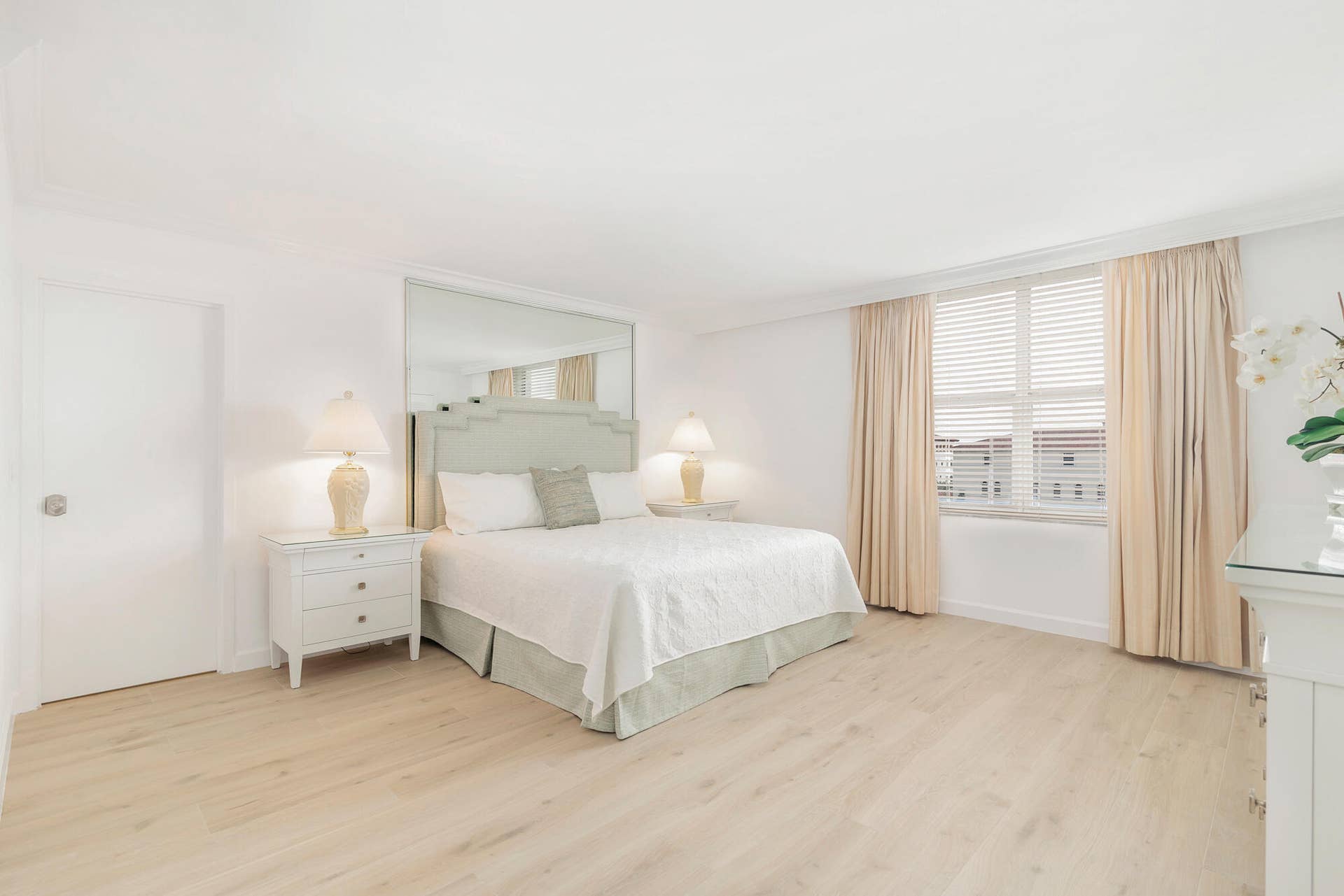 354 Chilean Ave 6C Primary Bedroom