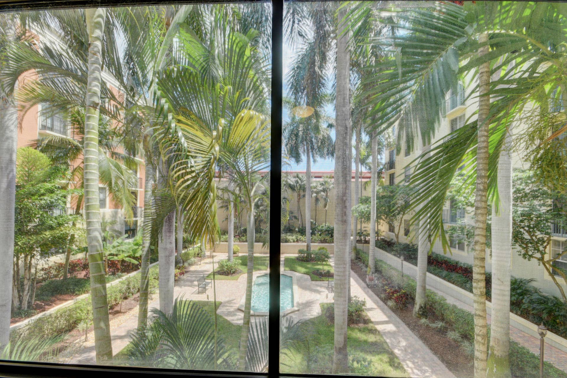 720 S Sapodilla Avenue, #208, West Palm Beach, FL 33401 20_apartment (20)