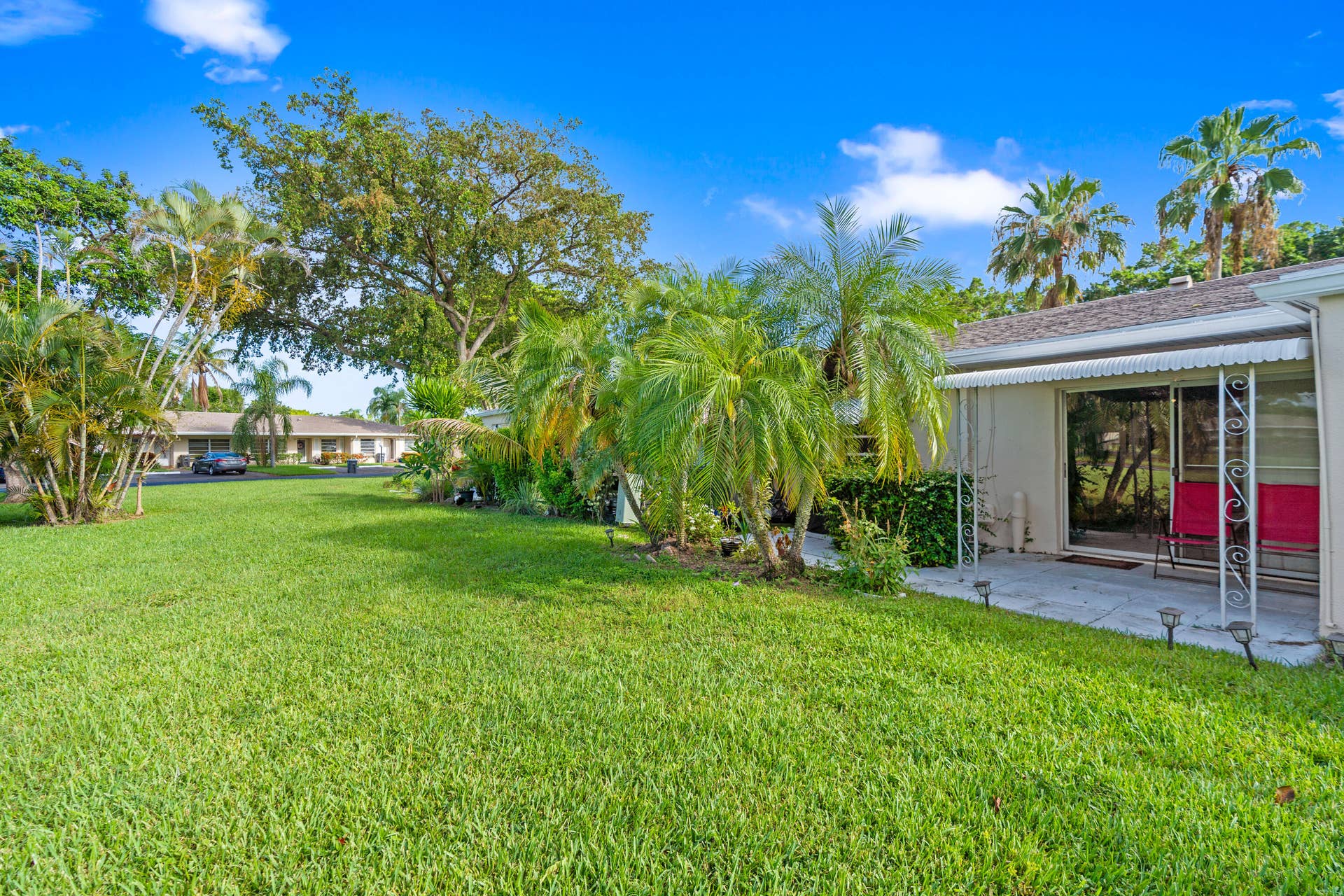 8666 Bella Vista Drive, #111, Boca Raton, FL 33433 Patio