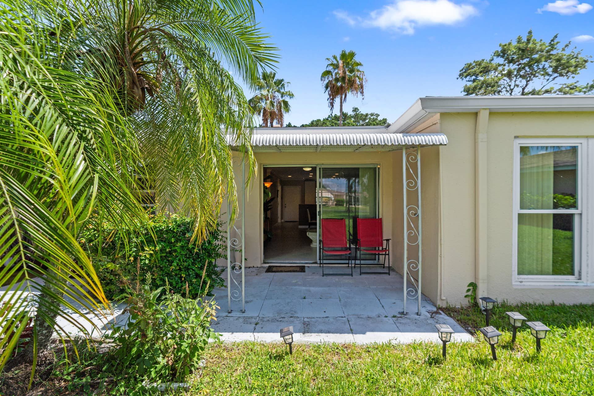 8666 Bella Vista Drive, #111, Boca Raton, FL 33433 Patio