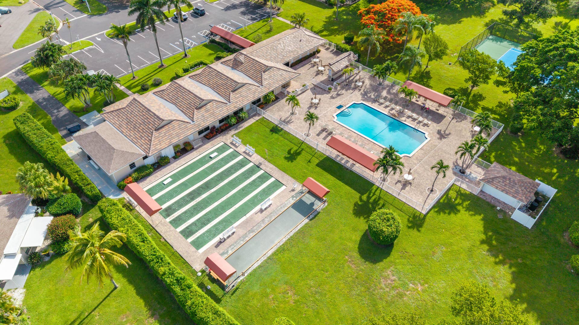 8666 Bella Vista Drive, #111, Boca Raton, FL 33433 Ariel view of community clubhouse and amenities