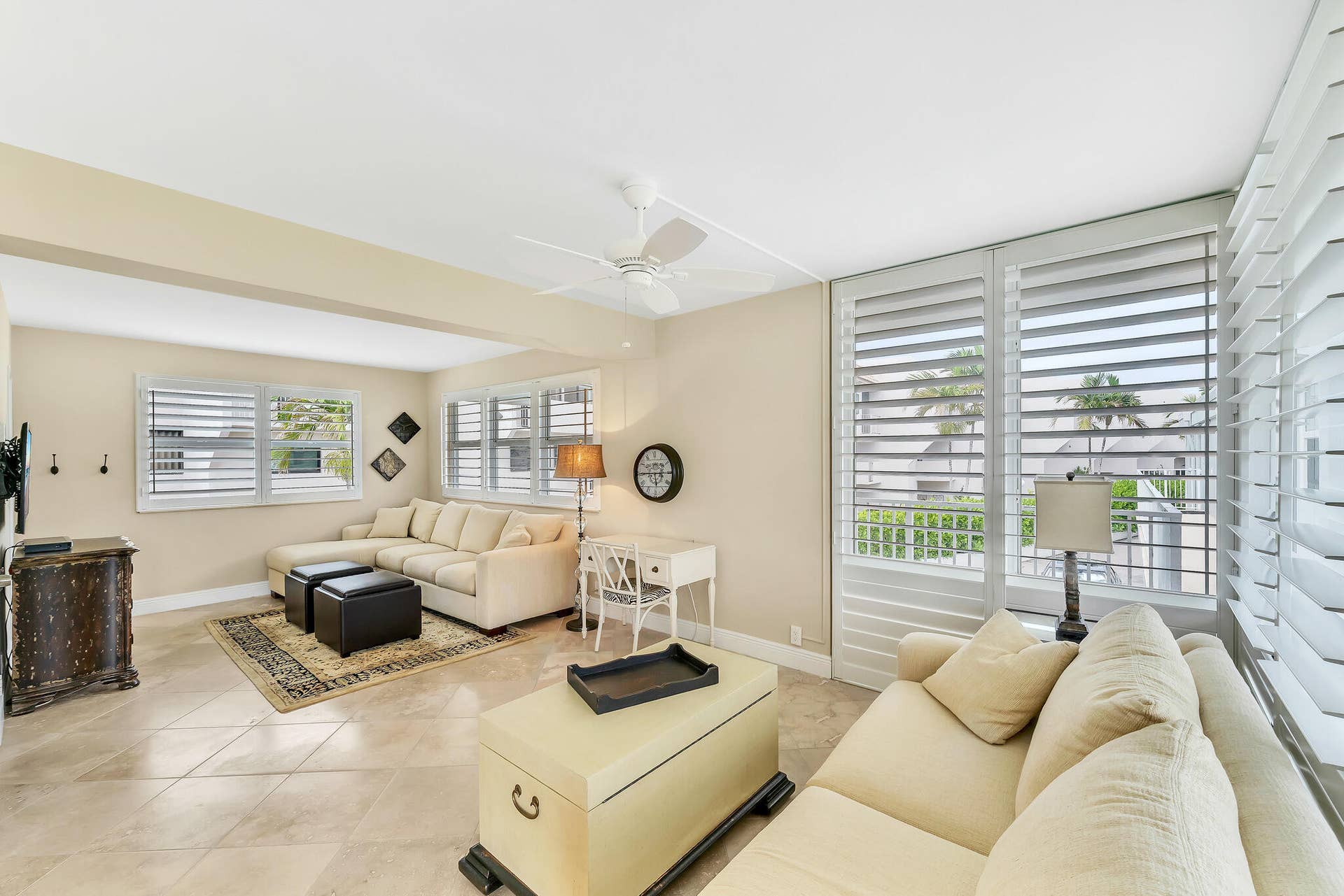 1221 Hillsboro Mile, #42b, Hillsboro Beach, FL 33062 3 Entrance View (02)