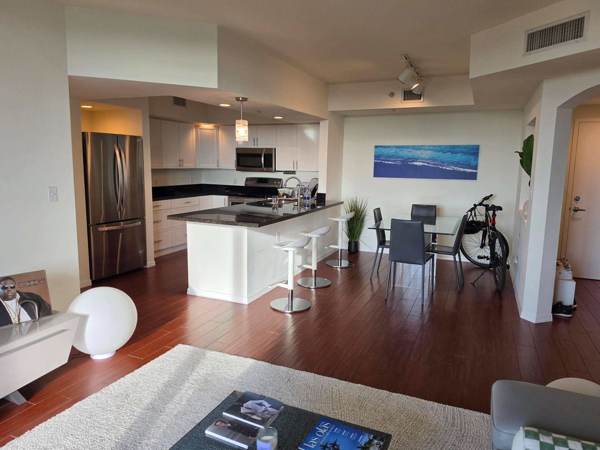Kitchen/dining area from living room
