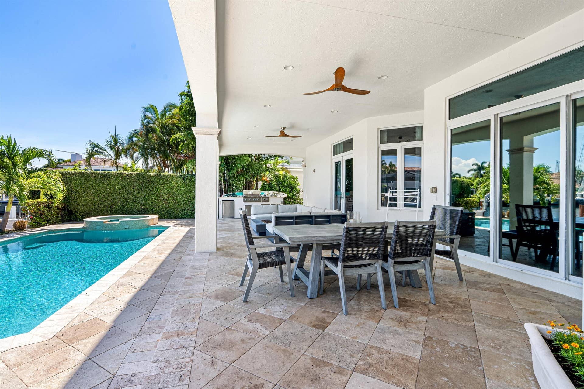 2320 NE 34th Court, Lighthouse Point, FL 33064 PATIO_DINING