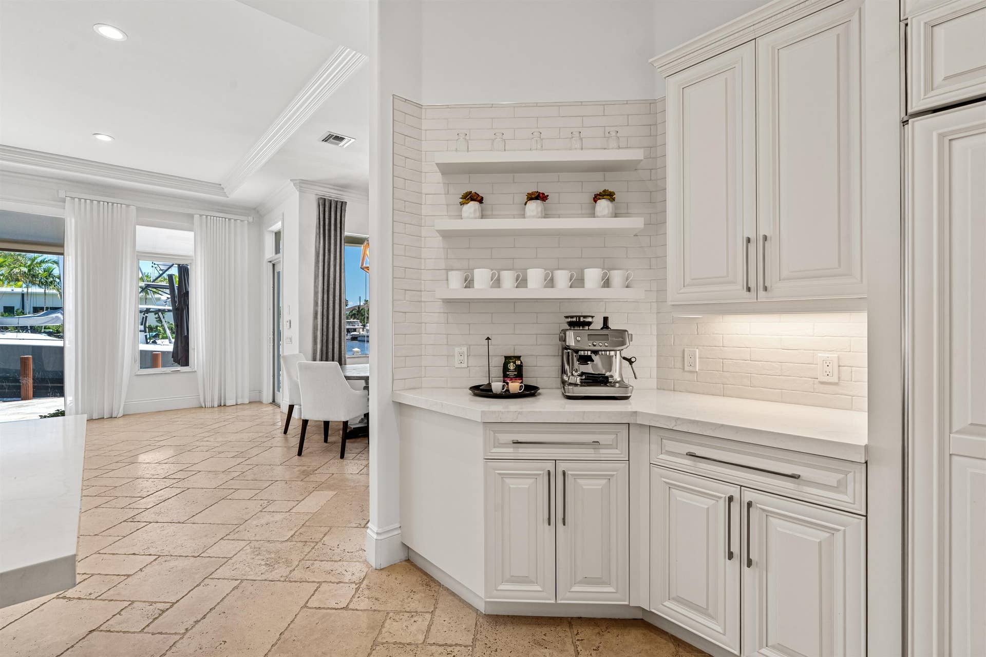2320 NE 34th Court, Lighthouse Point, FL 33064 KITCHEN_DETAIL