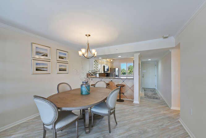 2601 Marina Isle Way Apt 303-small-003-0