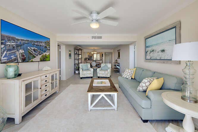 2601 Marina Isle Way Apt 303-small-012-0