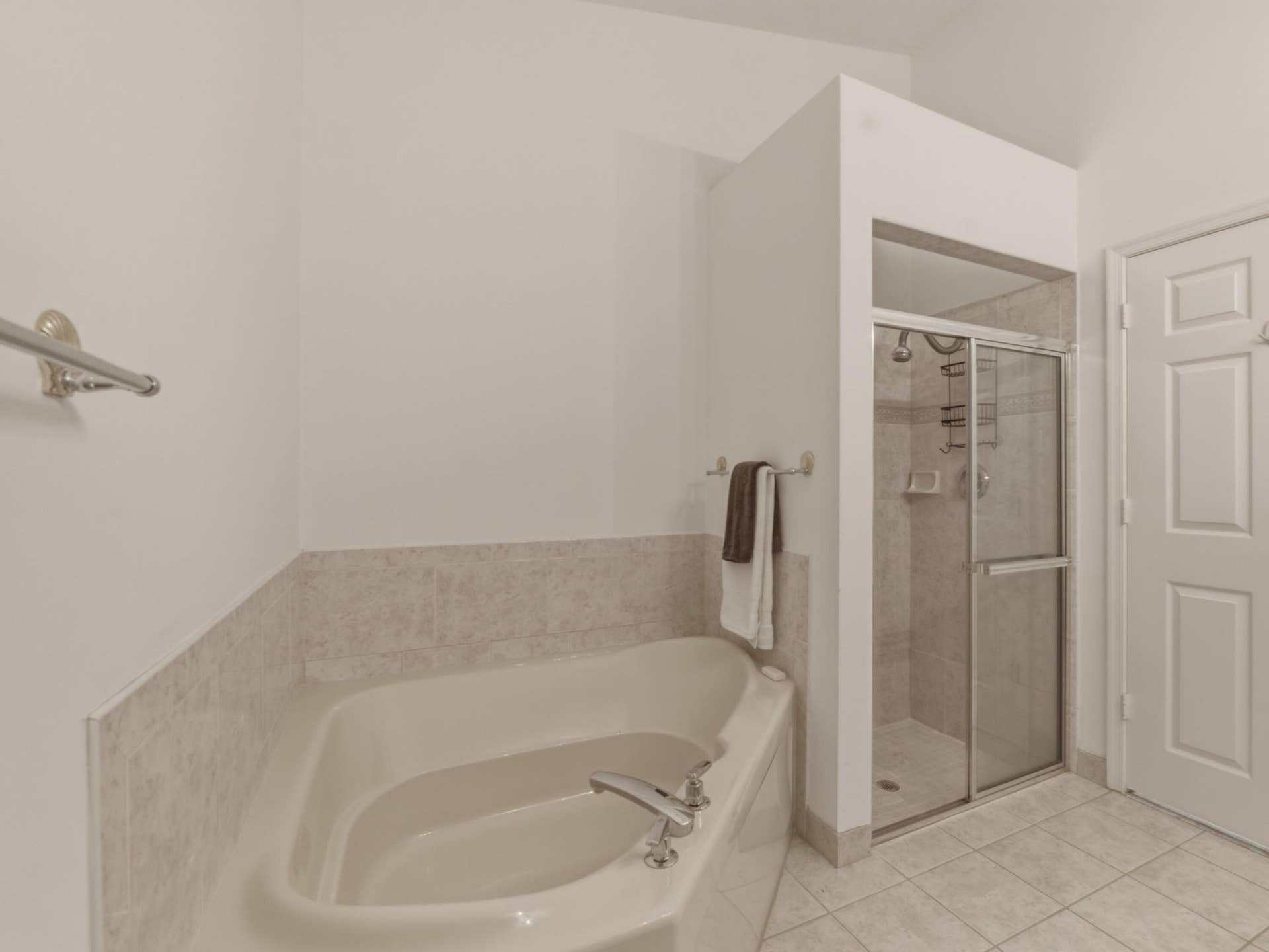 308 Coral Trace Court, Delray Beach, FL 33445 Primary Bathroom