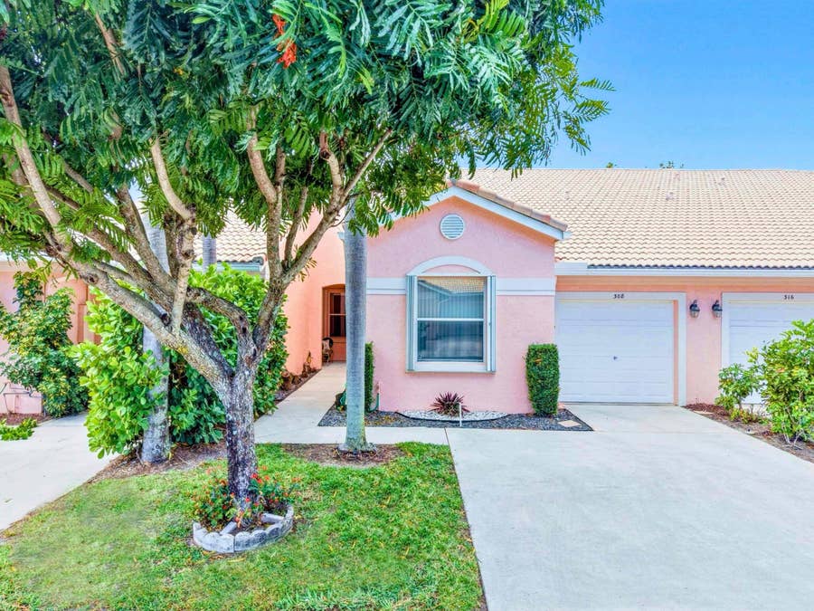 Property photo for 308 Coral Trace Court, Delray Beach, FL