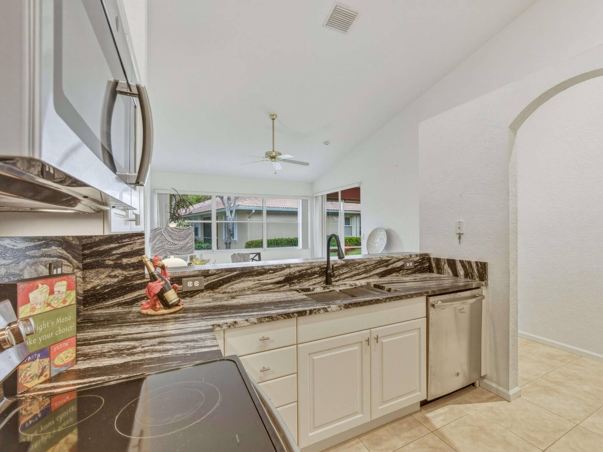 308 Coral Trace Court, Delray Beach, FL 33445 Kitchen
