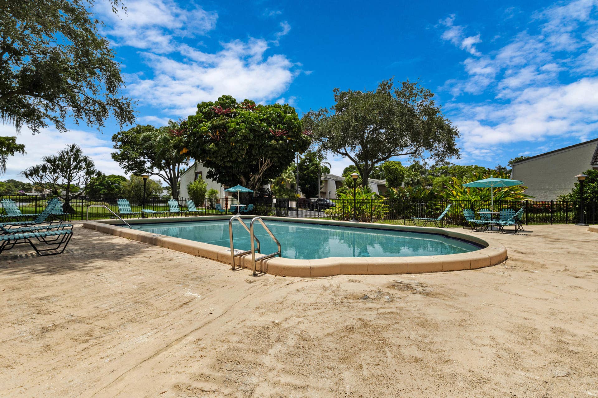 3015 Oaktree Lane, #Unit 277, Hollywood, FL 33021 accutour_01 3015-oaktree-ln -052