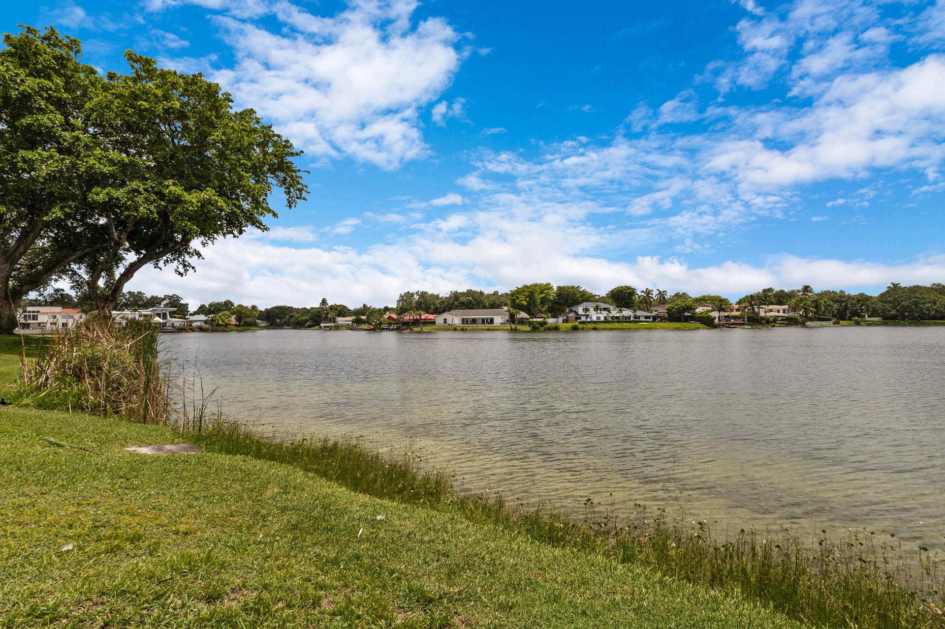 3015 Oaktree Lane, #Unit 277, Hollywood, FL 33021 accutour_01 3015-oaktree-ln -053