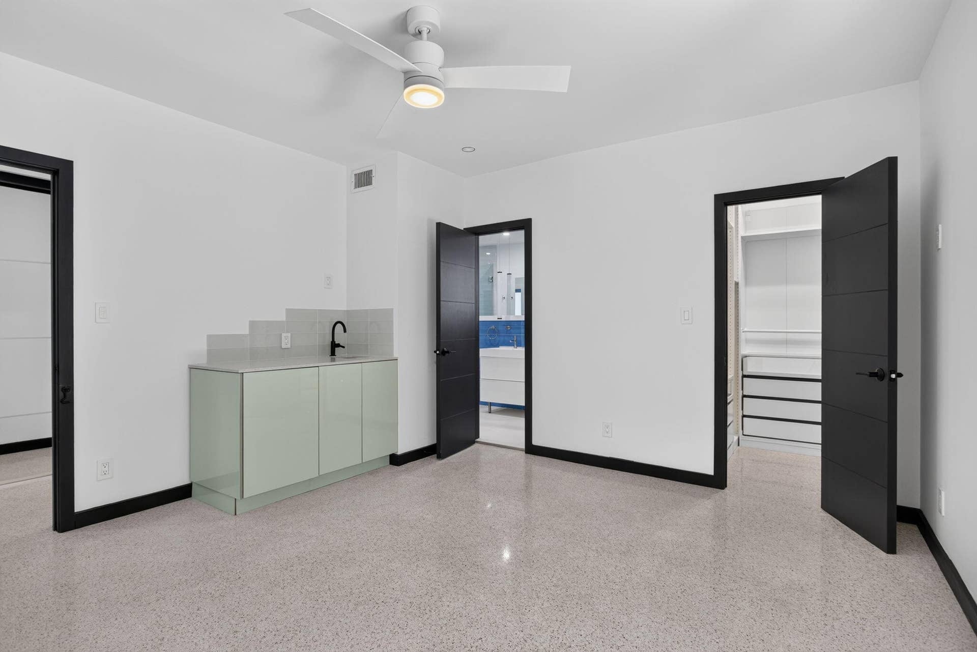 32. Bedroom 4 Primary -