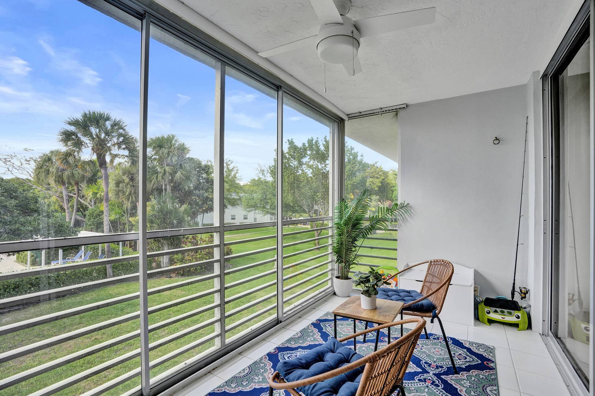4200 Oaks Terrace, #203, Pompano Beach, FL 33069 DSC01054