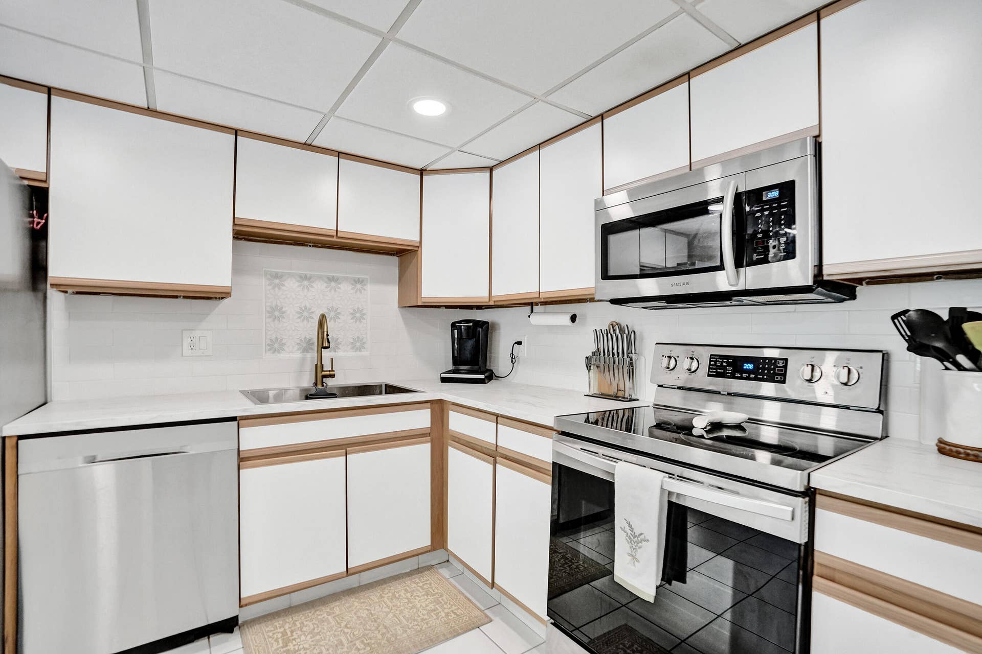 4200 Oaks Terrace, #203, Pompano Beach, FL 33069 DSC00985