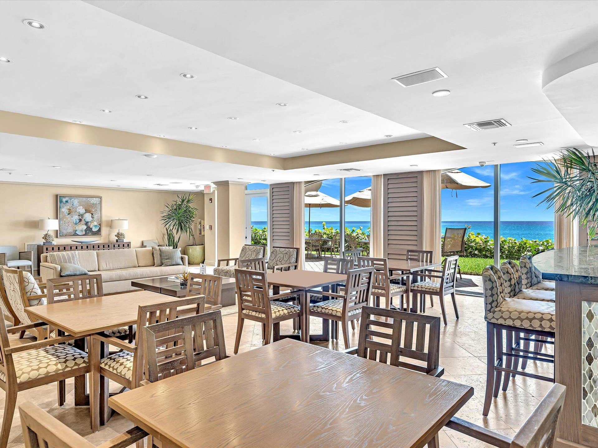 3720 S Ocean Boulevard, #207, Highland Beach, FL 33487 102-DSC00366