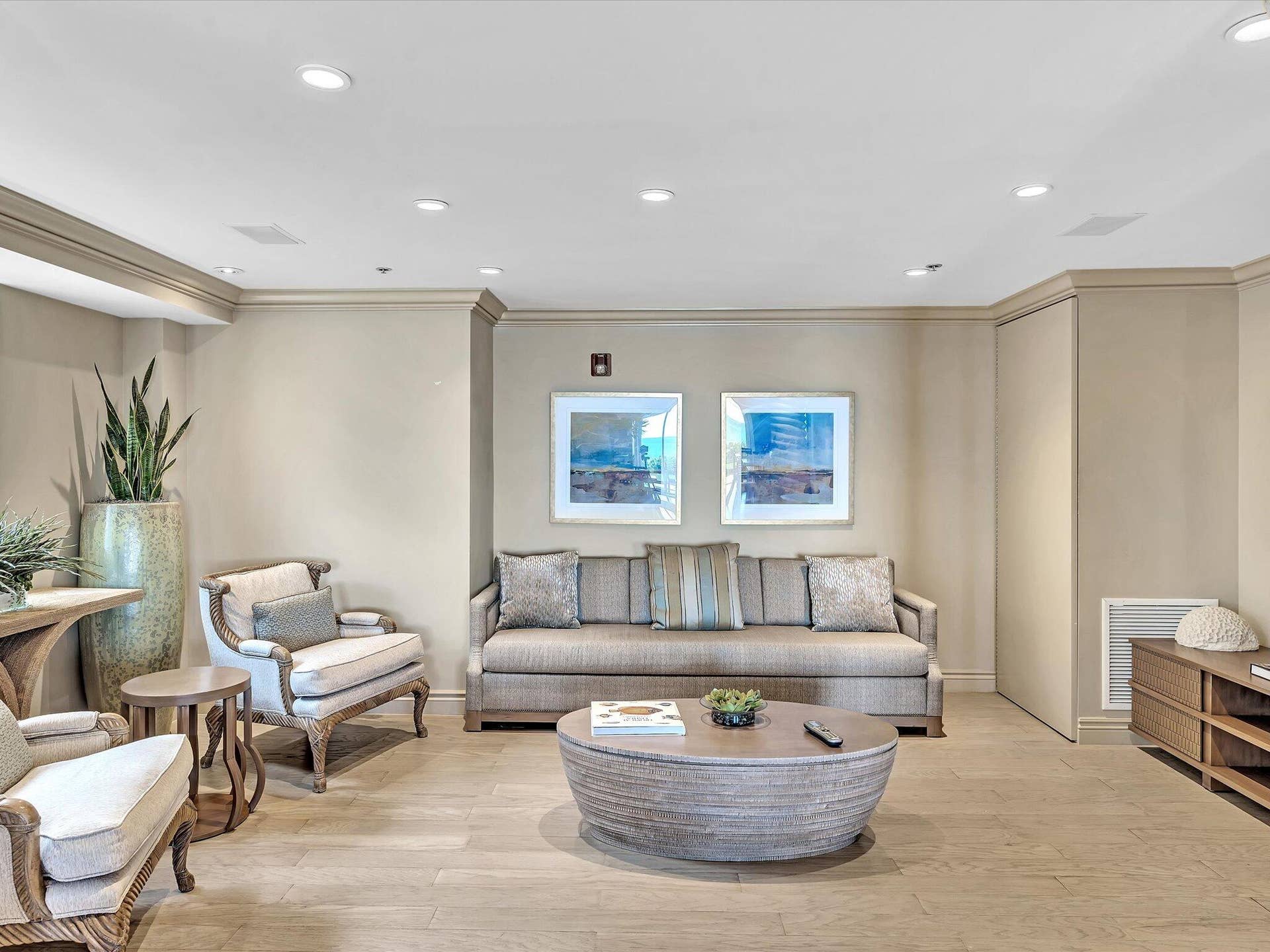 3720 S Ocean Boulevard, #207, Highland Beach, FL 33487 097-DSC00341