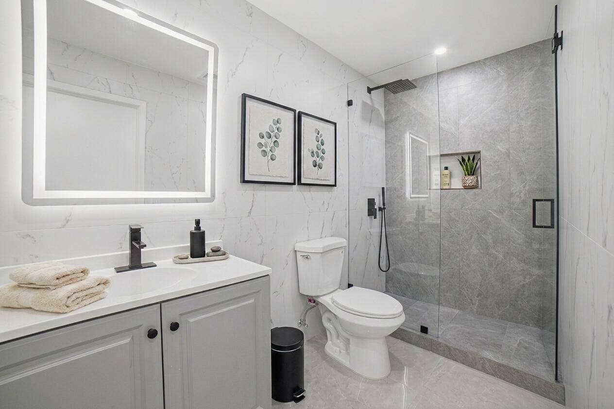 110 NW 6th Avenue, Dania Beach, FL 33004 Virtual Staging