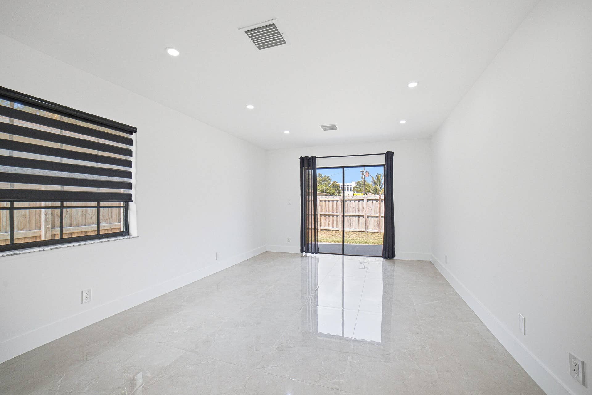110 NW 6th Avenue, Dania Beach, FL 33004 Main Area-D