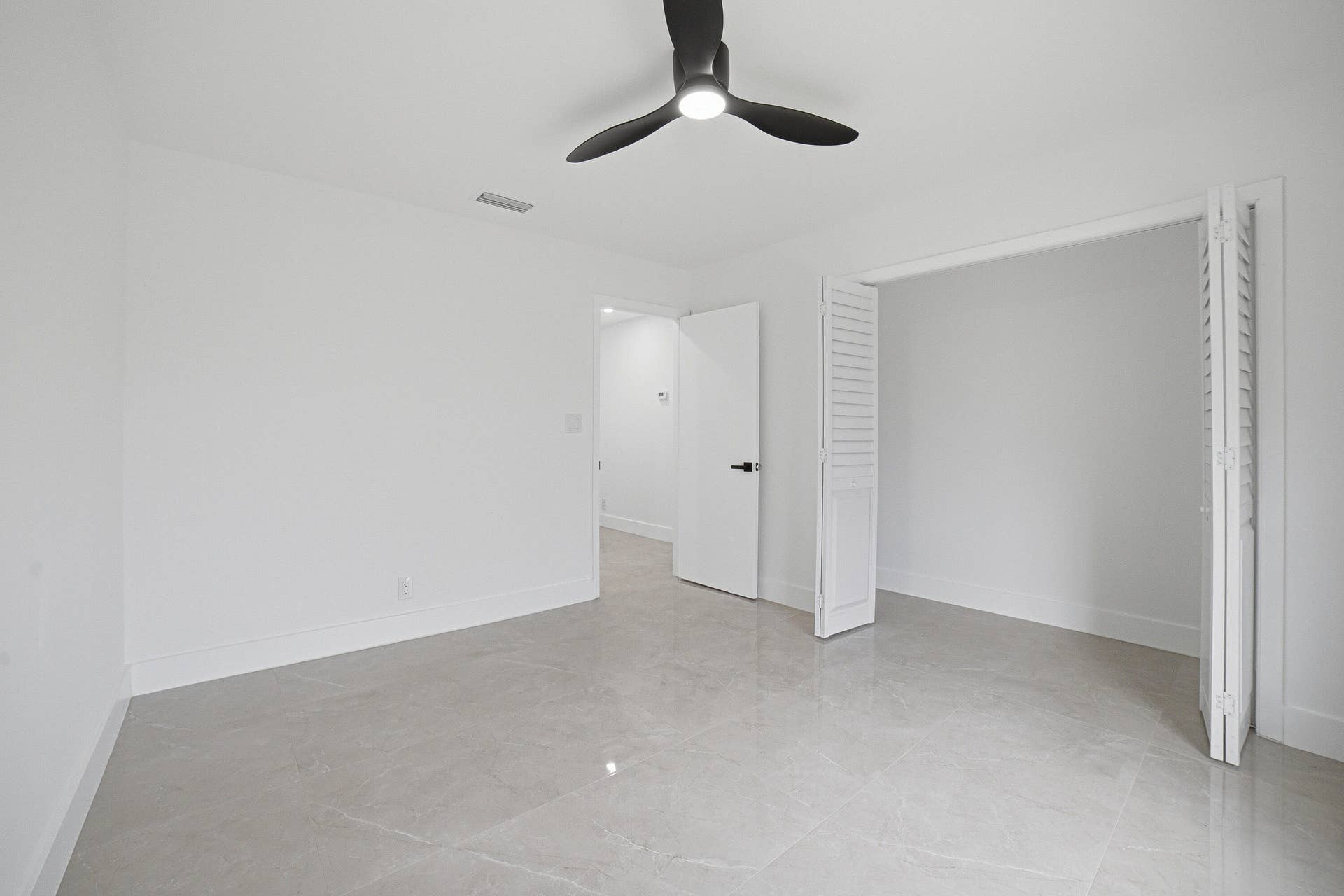 110 NW 6th Avenue, Dania Beach, FL 33004 Bedroom3-B