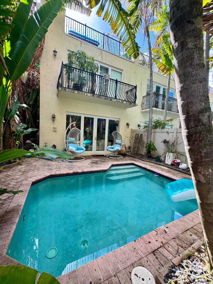 Property photo for 808 N Victoria Park Road, #0, Fort Lauderdale, FL
