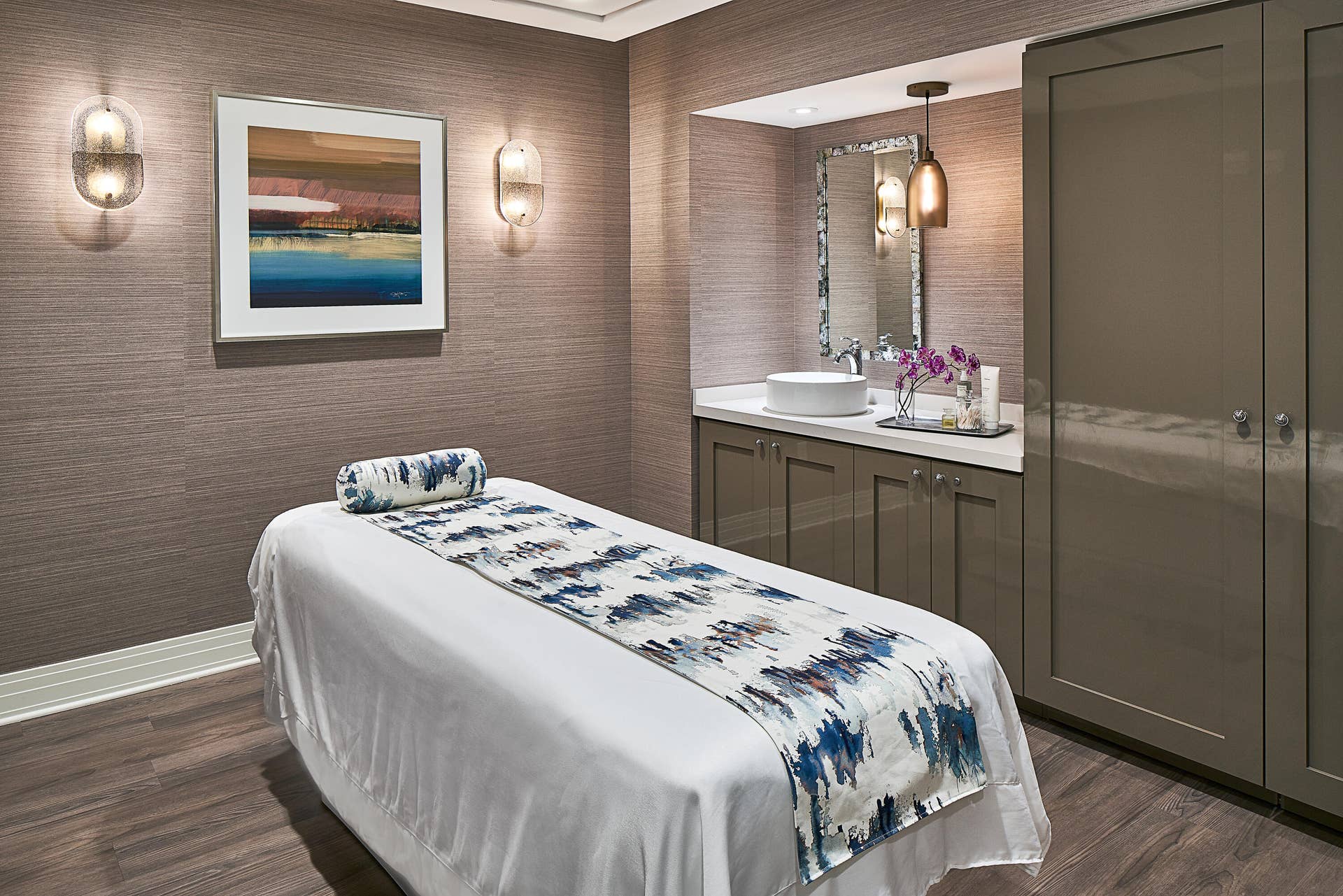 18 -Treatment Room