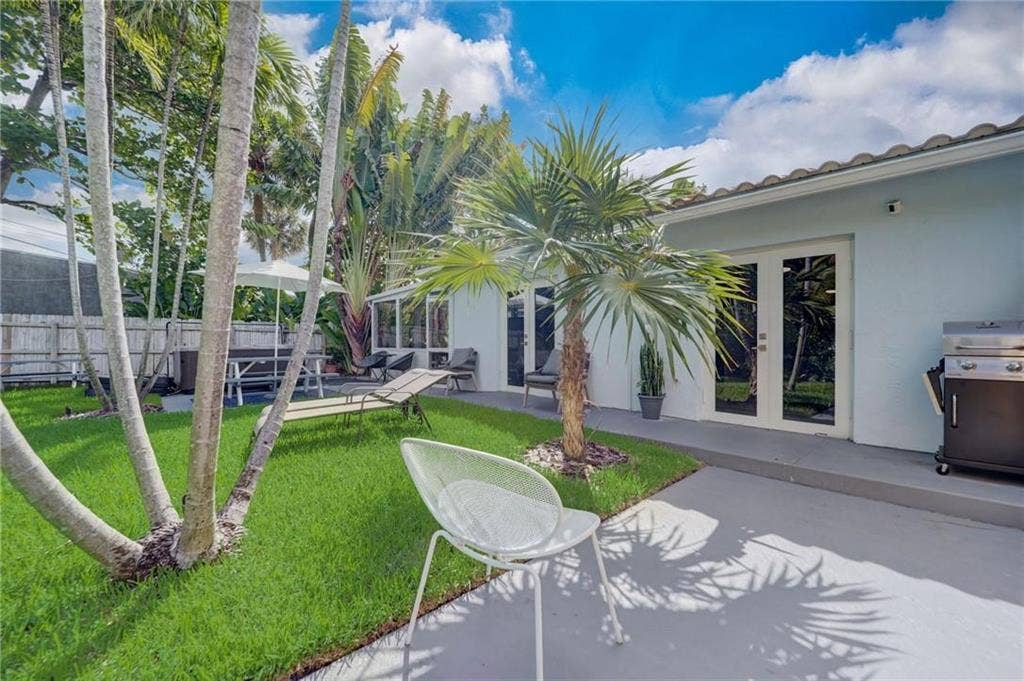 50 NE 30th Court, #1-2, Wilton Manors, FL 33334 GetMedia (52)
