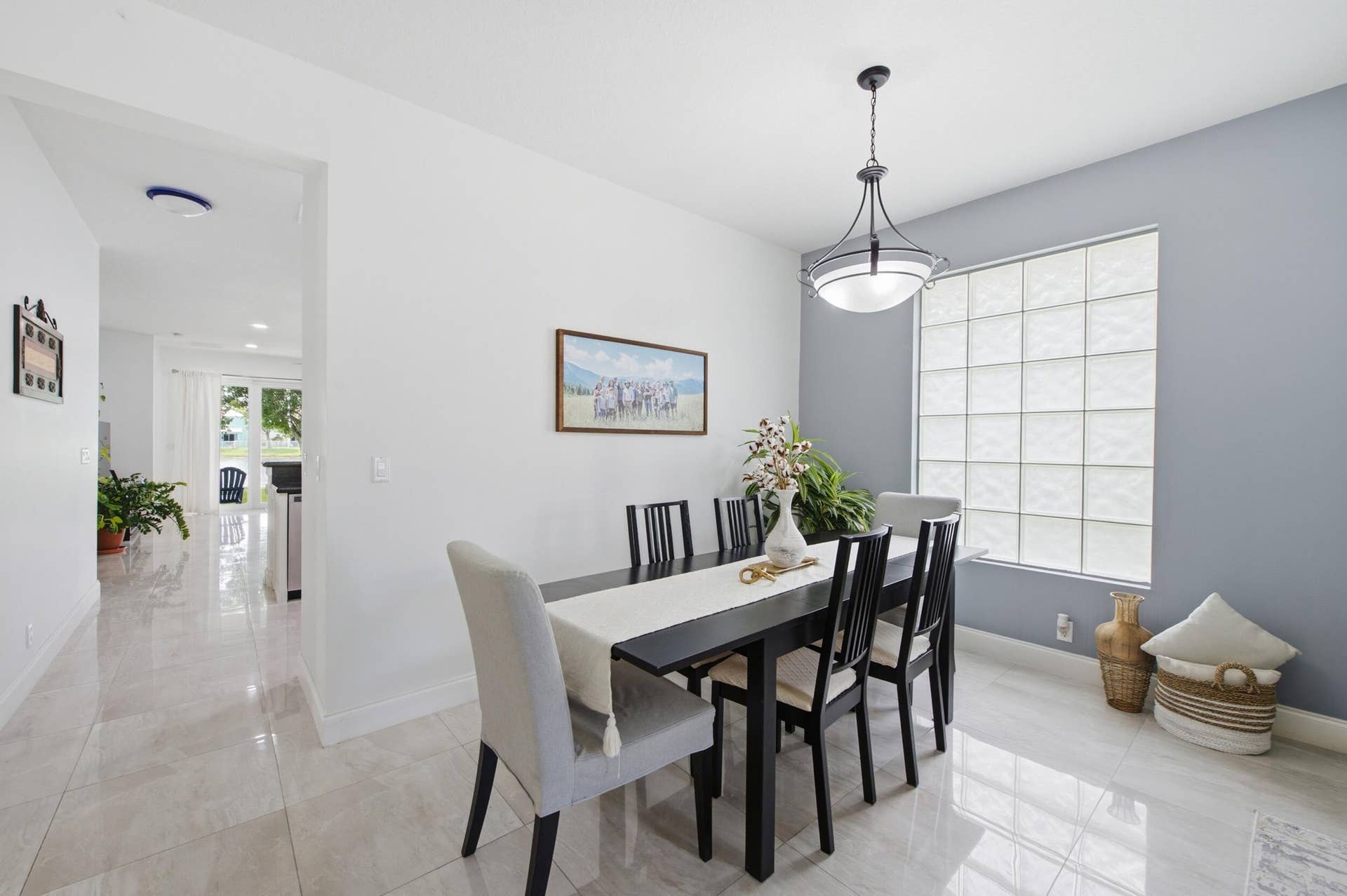 732 Belle Grove Lane, West Palm Beach, FL 33411 Dining