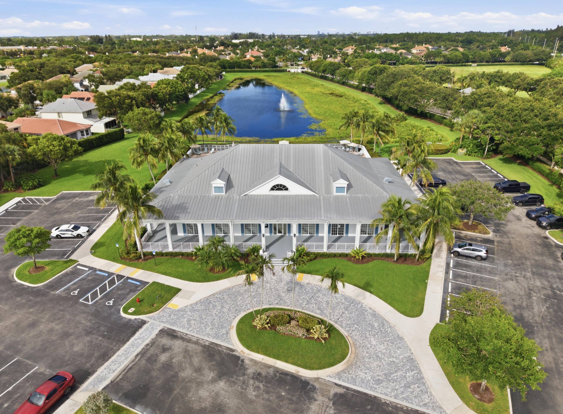 732 Belle Grove Lane, West Palm Beach, FL 33411 Community Amenities
