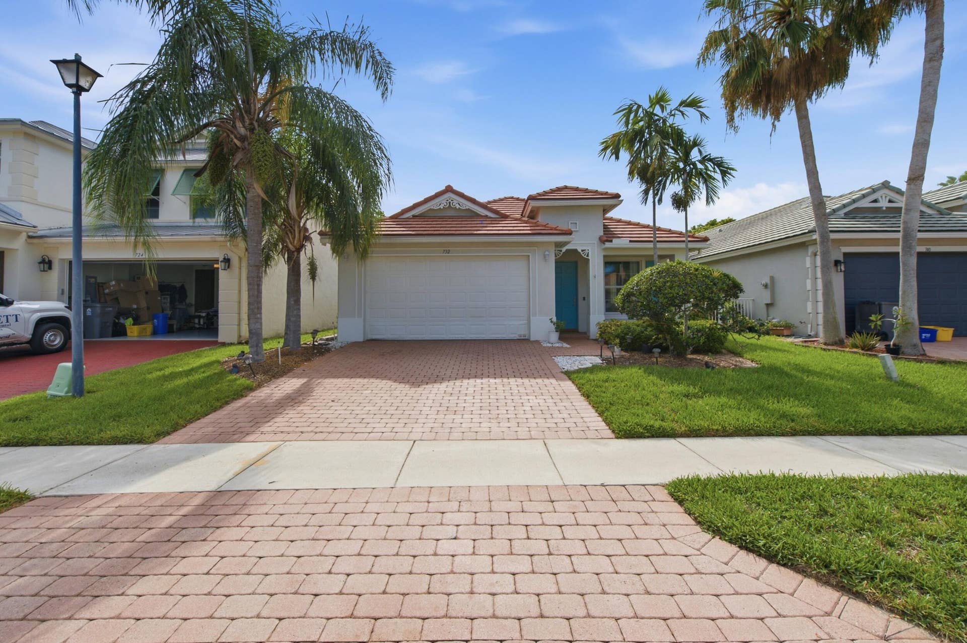 732 Belle Grove Lane, West Palm Beach, FL 33411 Front of the home