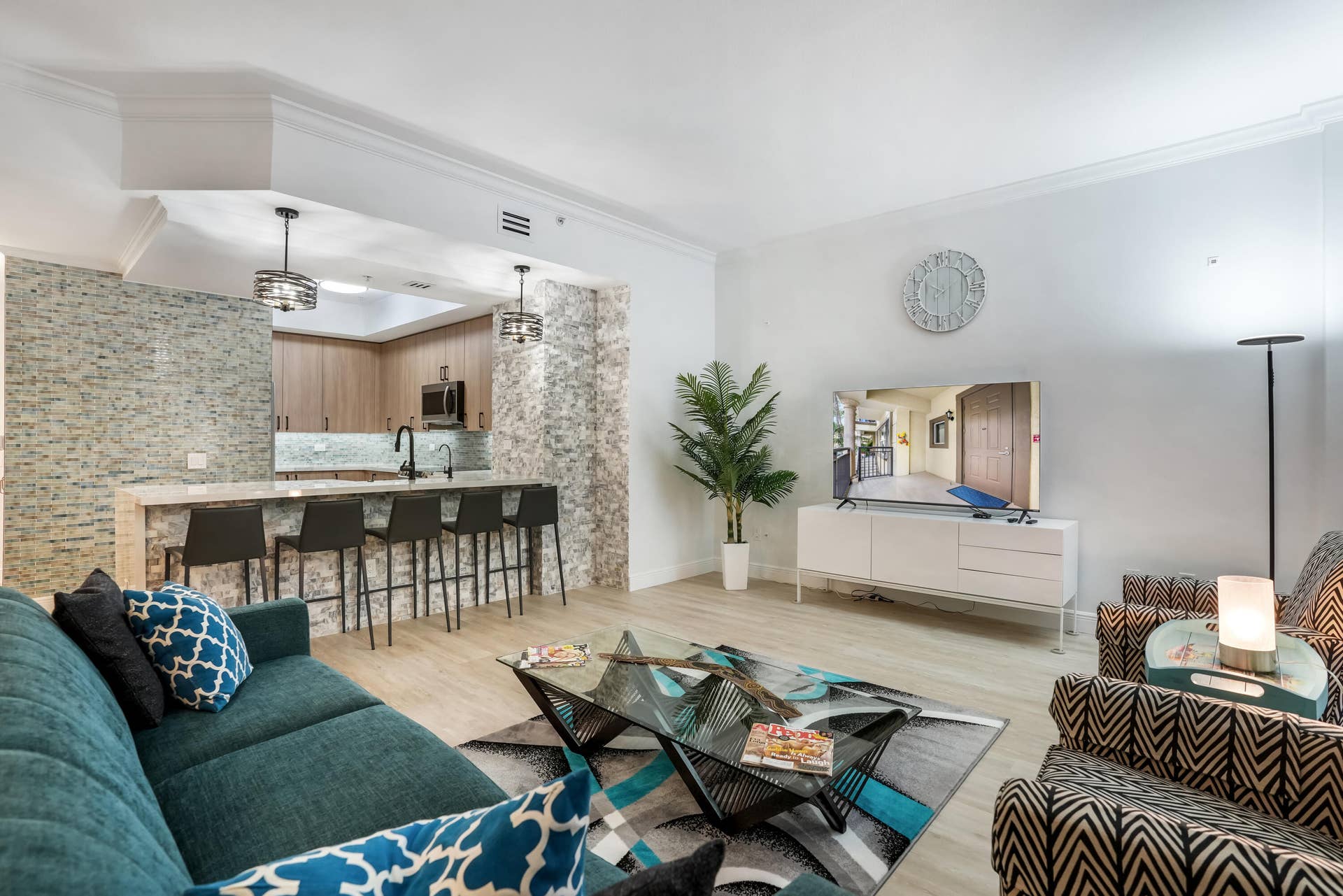 2609 NE 14th Avenue, #114, Wilton Manors, FL 33334 Living area