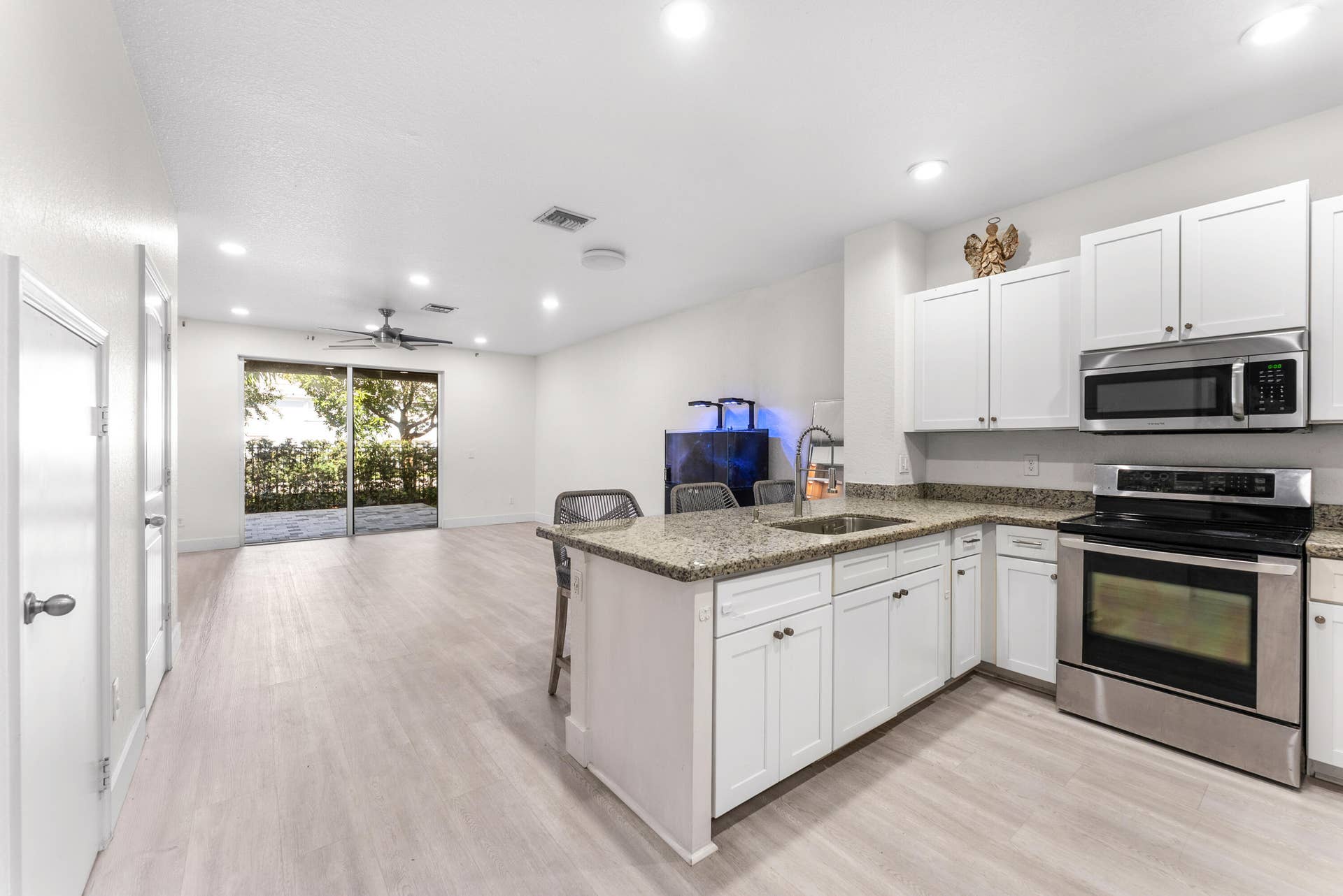 354 SE 1st Way, #354, Deerfield Beach, FL 33441 07-7