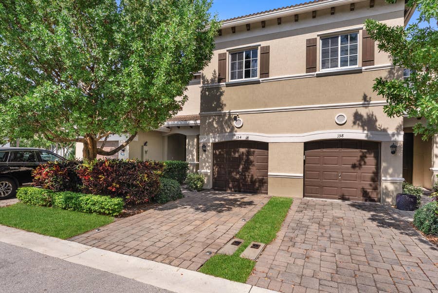 Property photo for 354 SE 1st Way, #354, Deerfield Beach, FL