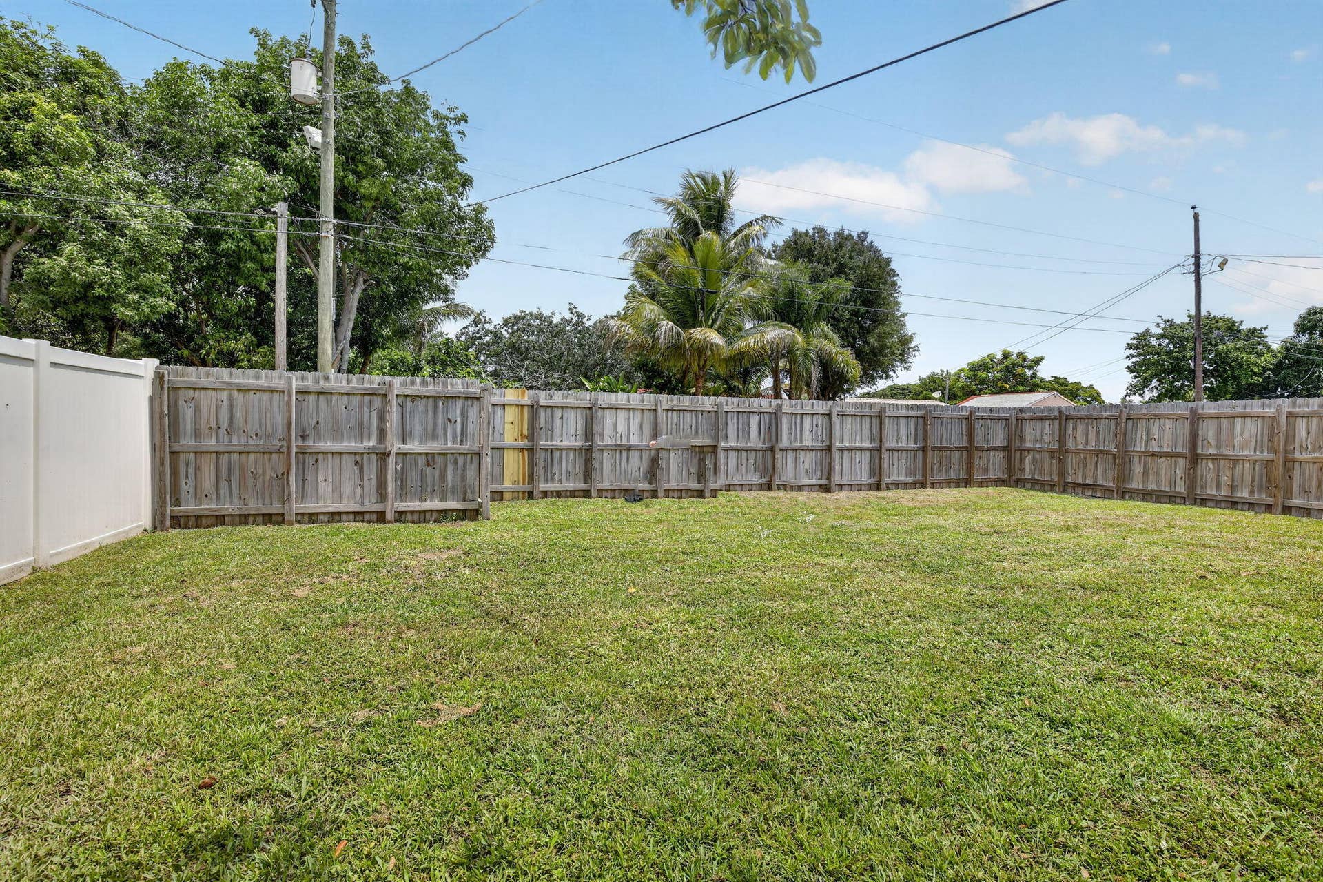 2427 Harding Street, Hollywood, FL 33020 37-web-or-mls-_A7A1329