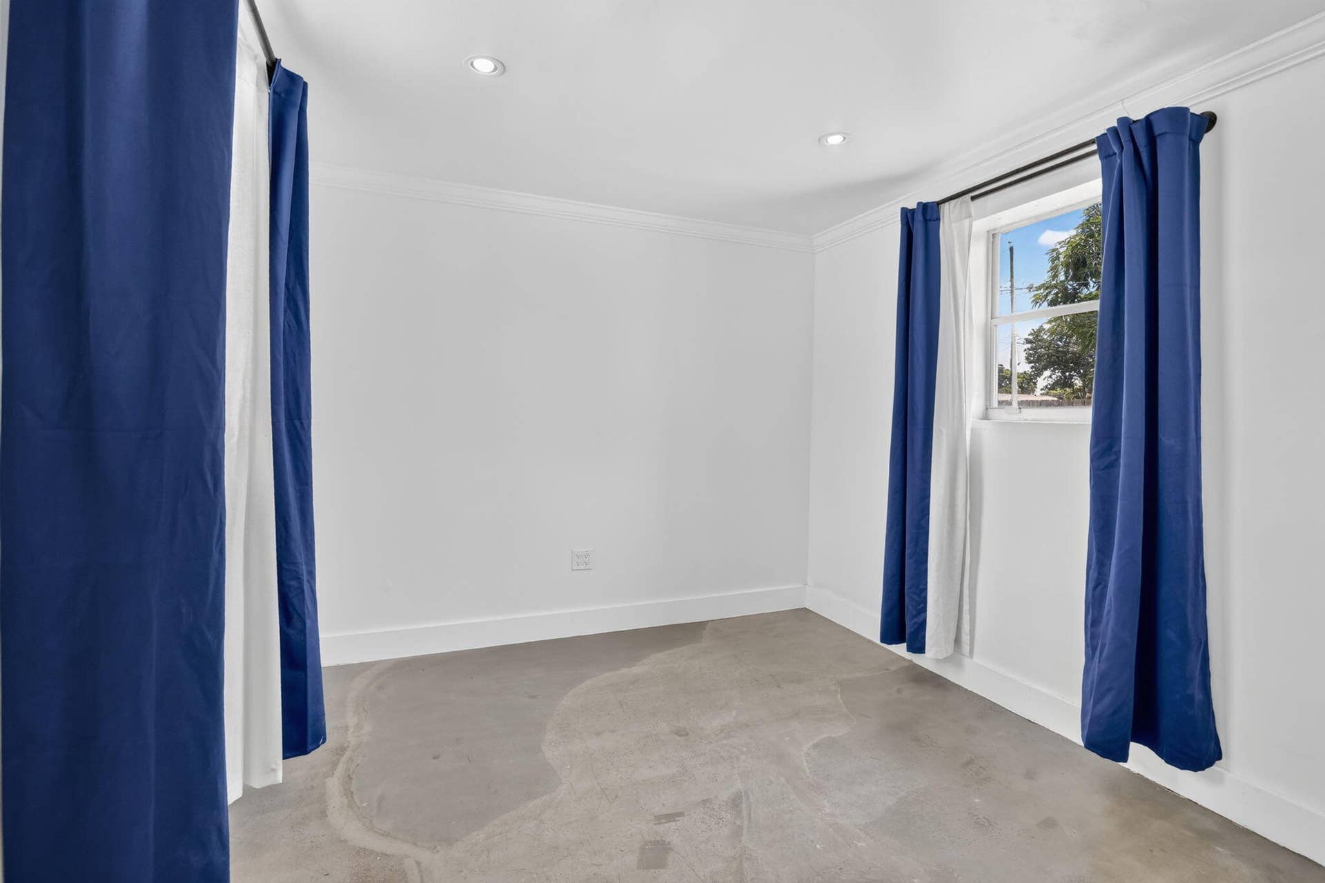 2427 Harding Street, Hollywood, FL 33020 17-web-or-mls-_A7A1381