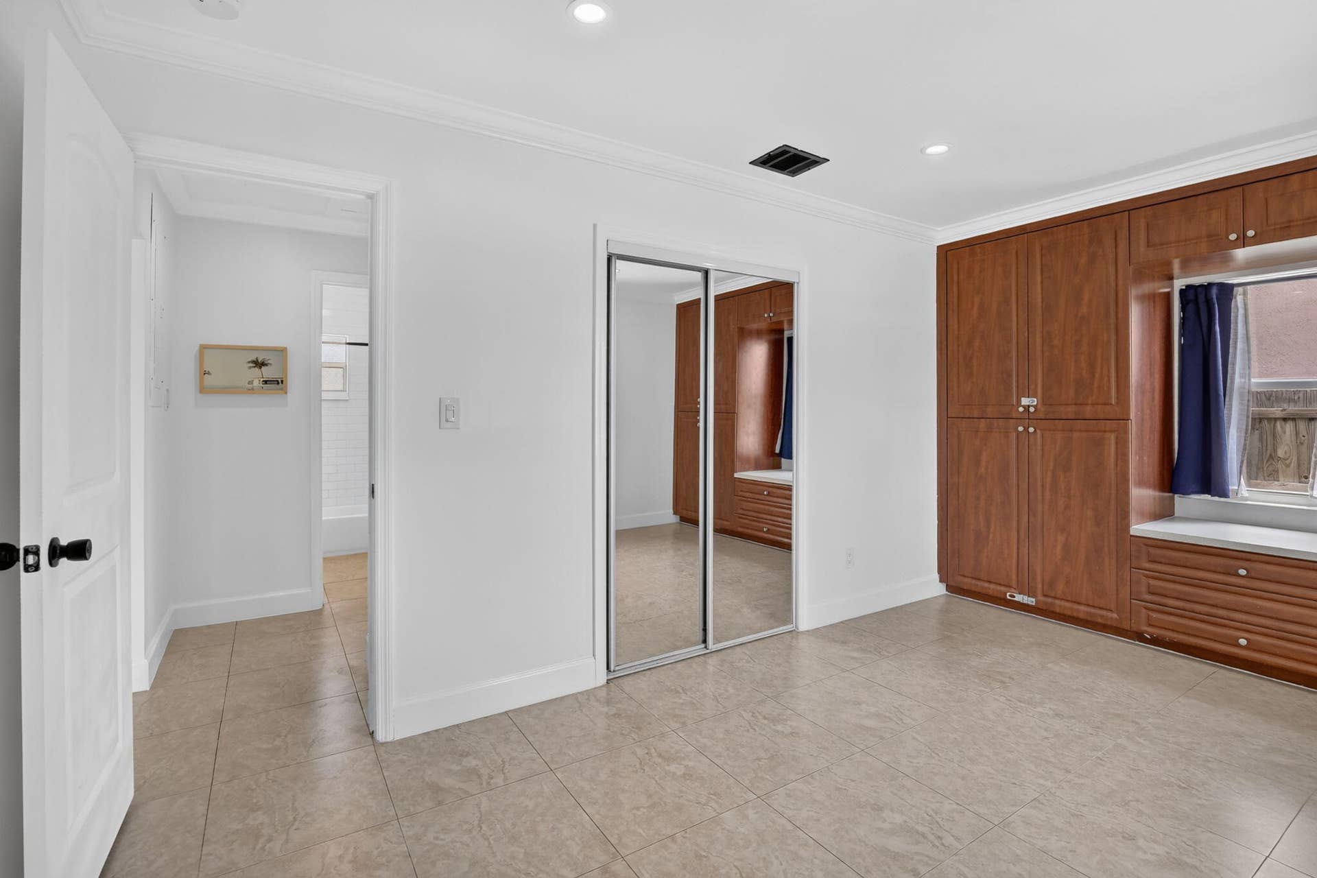 2427 Harding Street, Hollywood, FL 33020 27-web-or-mls-_A7A1366