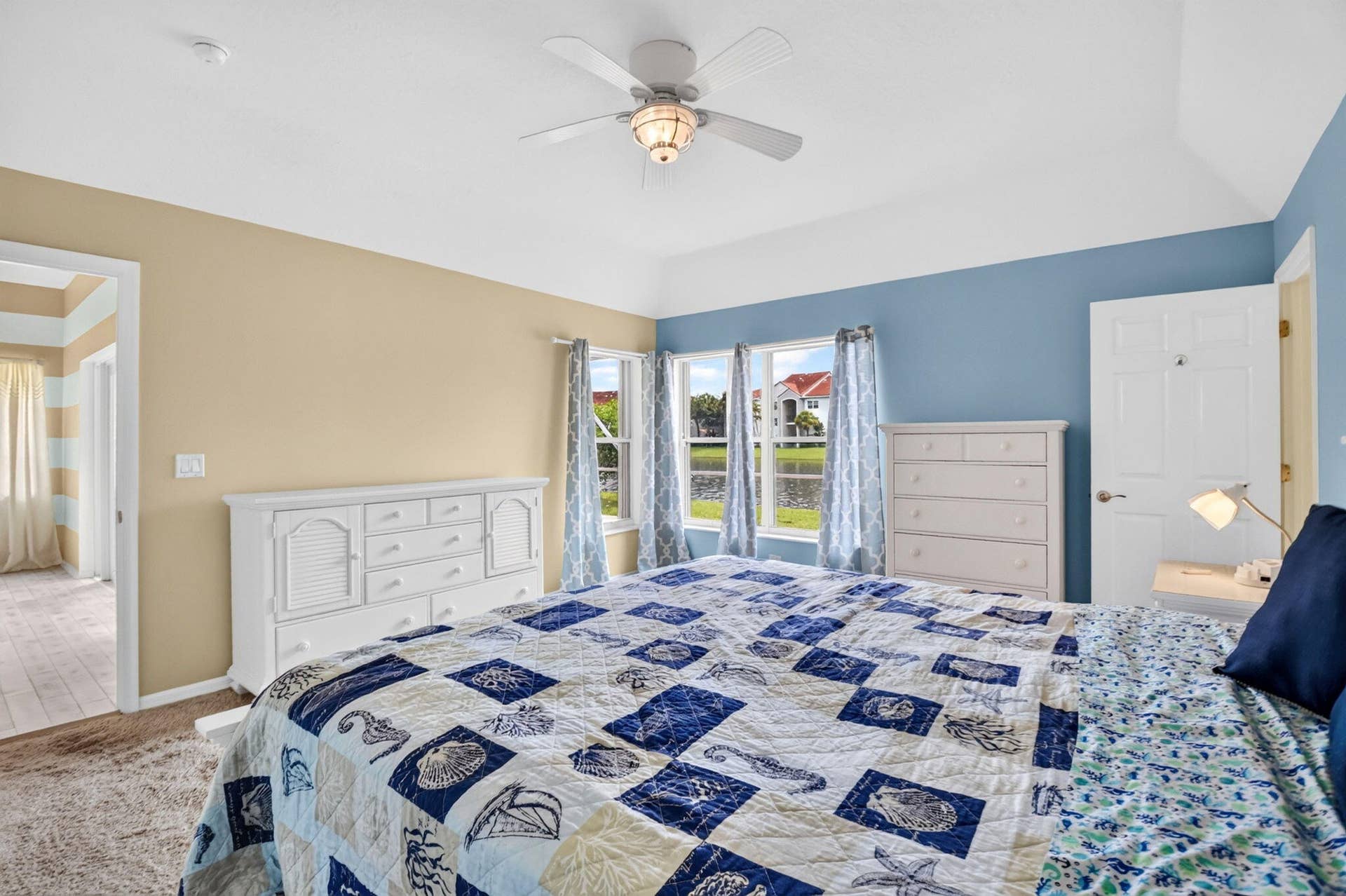 8021 Via Hacienda, Riviera Beach, FL 33418 27-web-or-mls-DSC_2709