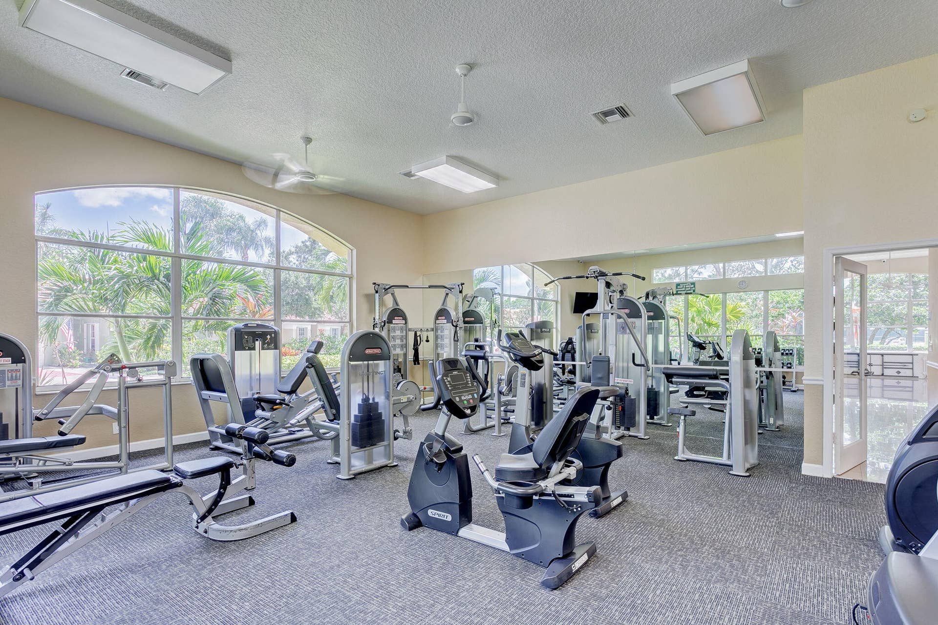 8021 Via Hacienda, Riviera Beach, FL 33418 Exercise Room