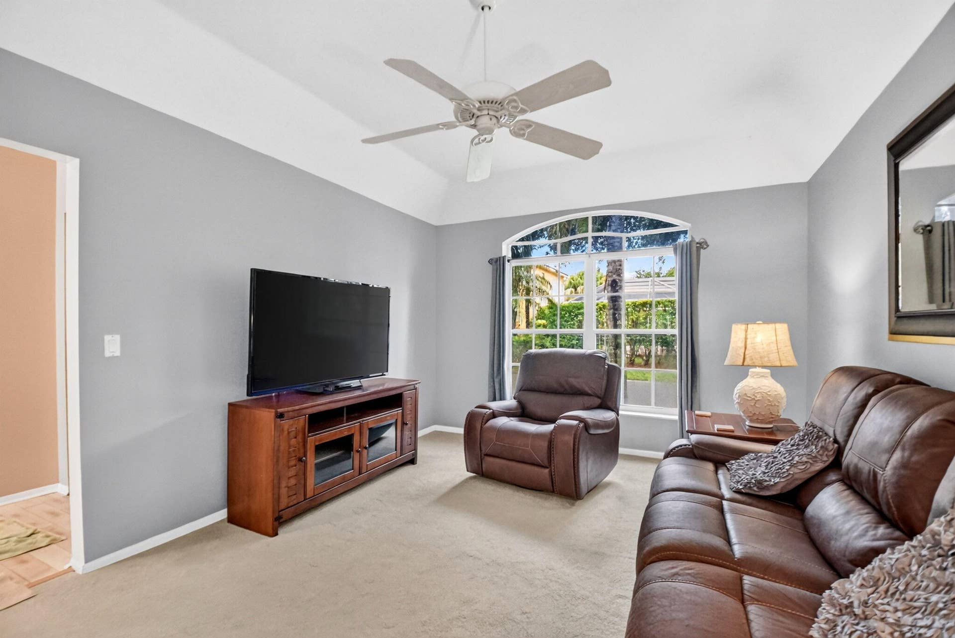 8021 Via Hacienda, Riviera Beach, FL 33418 6-web-or-mls-DSC_2594