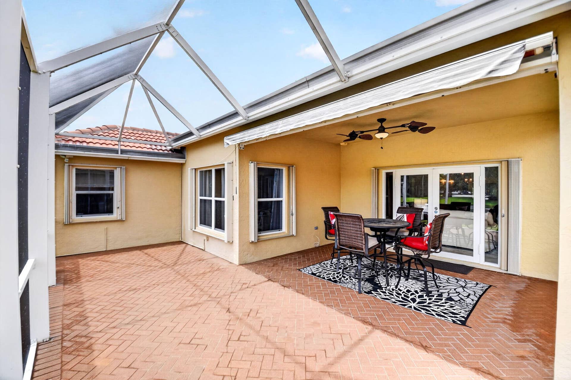 8021 Via Hacienda, Riviera Beach, FL 33418 47-web-or-mls-DSC_2807