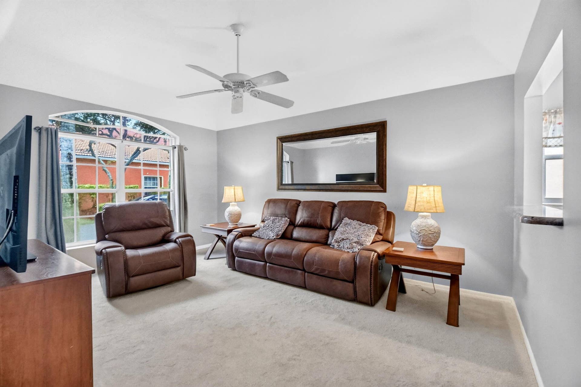 8021 Via Hacienda, Riviera Beach, FL 33418 Bonus Room - can be dining or family room , den or?