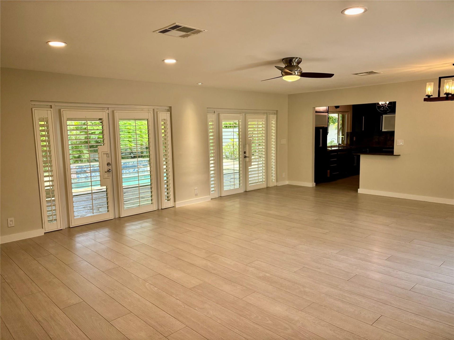 4070 NE 26th Avenue, Fort Lauderdale, Fort Lauderdale, FL 33308 Photo 12