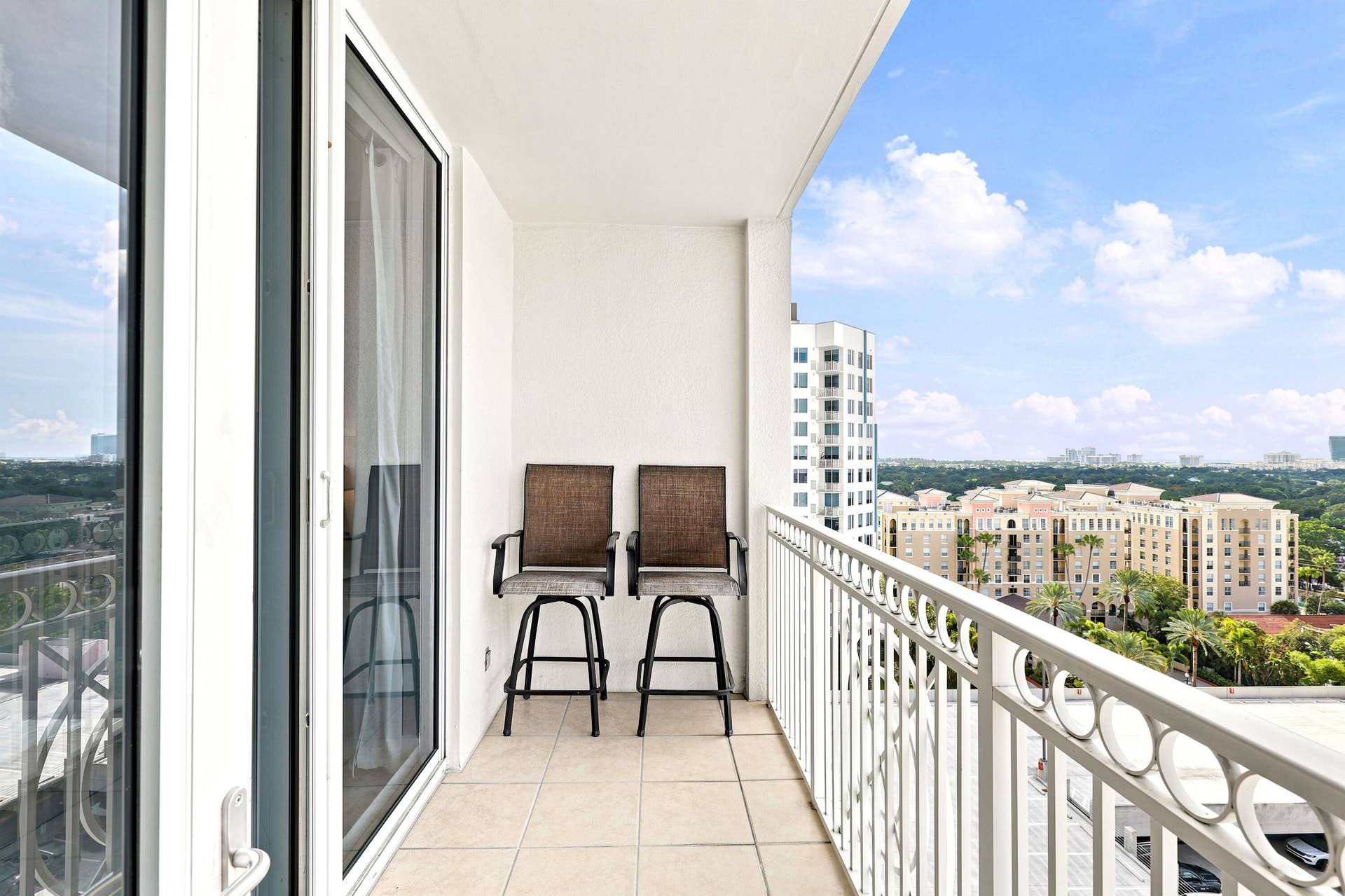 511 SE 5 Avenue, #1208, Fort Lauderdale, FL 33301 008_00008_11