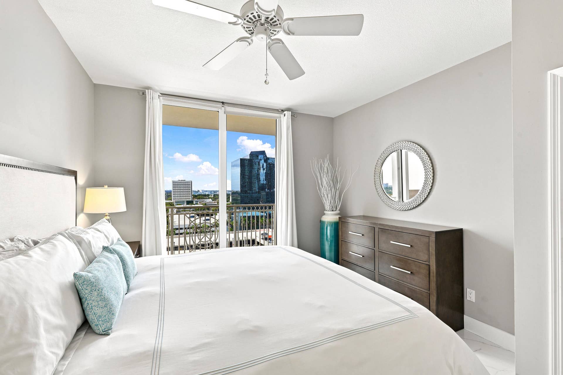 511 SE 5 Avenue, #1208, Fort Lauderdale, FL 33301 020_00020_992