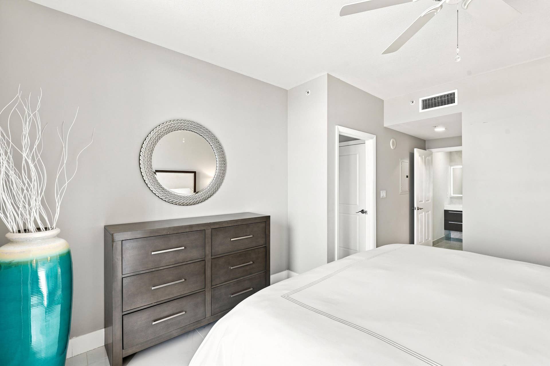 511 SE 5 Avenue, #1208, Fort Lauderdale, FL 33301 023_00023_435