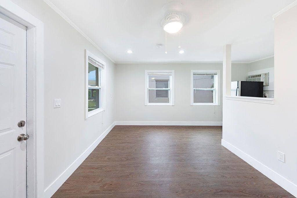 1883 Smith Drive, #2, North Palm Beach, FL 33408 smith 3